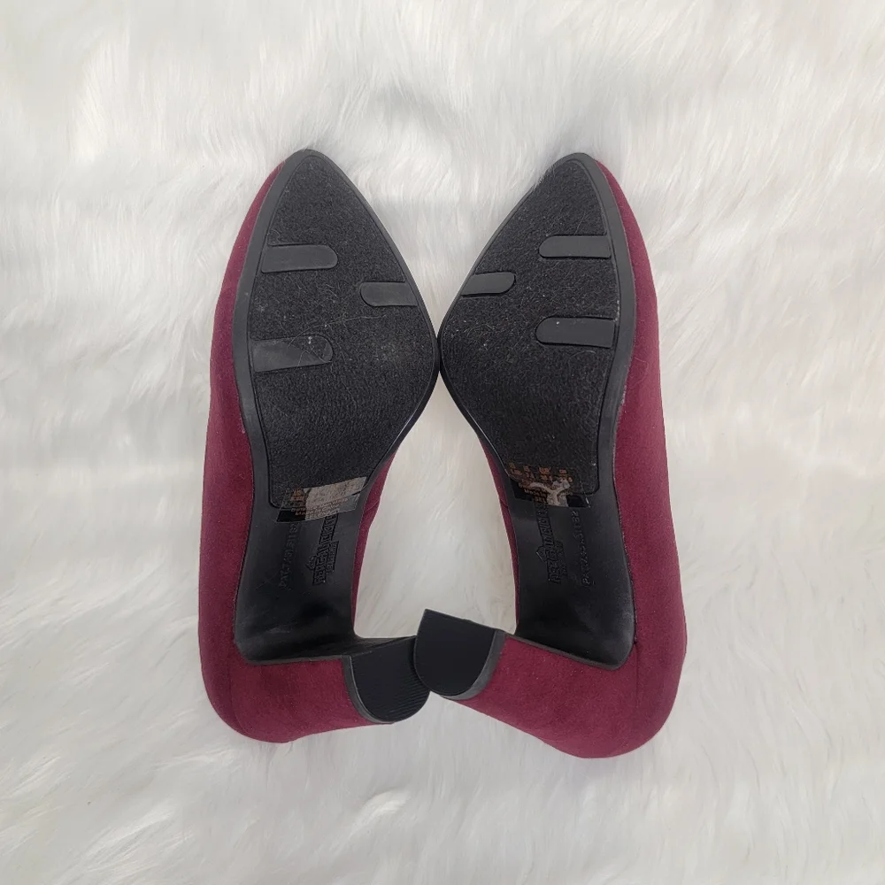 Fergalicious by Fergie burgundy suede heels. - Picture 6 of 8